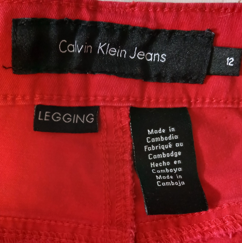 Women's Red Jeans - Picture 6 of 6
